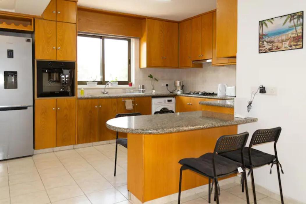 Guest Apartments Limassol Exterior foto